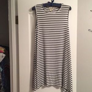 LA Hearts T shirt dress